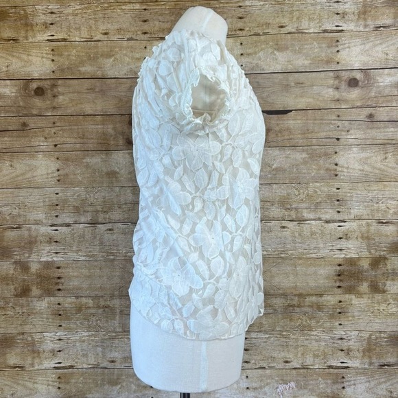 Trulli Petite Ivory Floral Lace Peasant Blouse Smocked Tie Neck Short Sleeve XSP - Picture 4 of 7